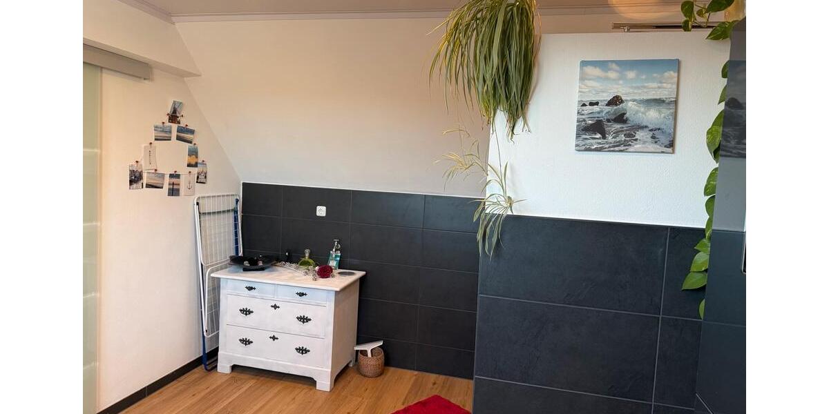 Dachgeschoßwohnung Lahntal - 2 Zimmer, 75 m&sup2;, 750&euro; | Angebot:25419151