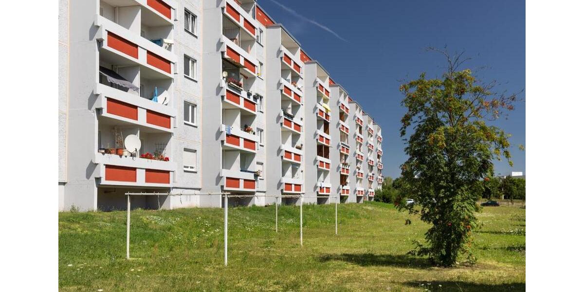 Etagenwohnung Halle (Saale) Silberhöhe - 5 Zimmer, 133 m&sup2;, 600&euro; | Angebot:25974501