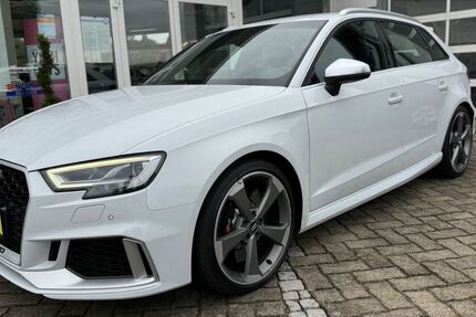 Audi RS3 64.499 km 38.786 € Reichenau 78479