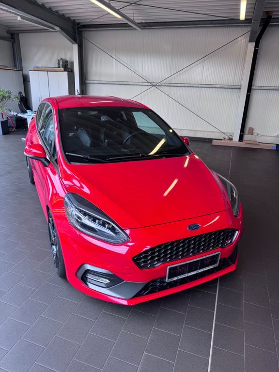 Ford Fiesta 39.757 km 17.980 € Aldenhoven 52457