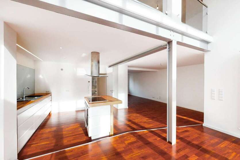 Wohnung zum Mieten in Ulm 2.290 € 162 m² 4 zimmer