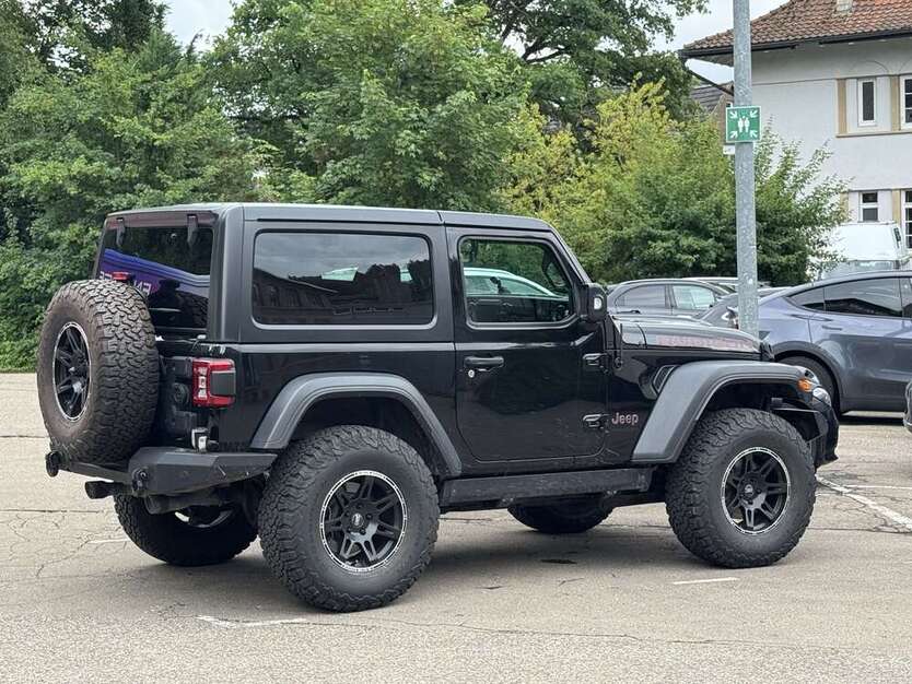 Jeep Wrangler 64.000 km 42.000 € Remshalden 73630