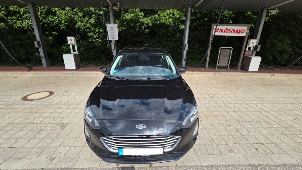 Ford Focus 78.500 km 9.800 &euro; Haag in Oberbayern 83527