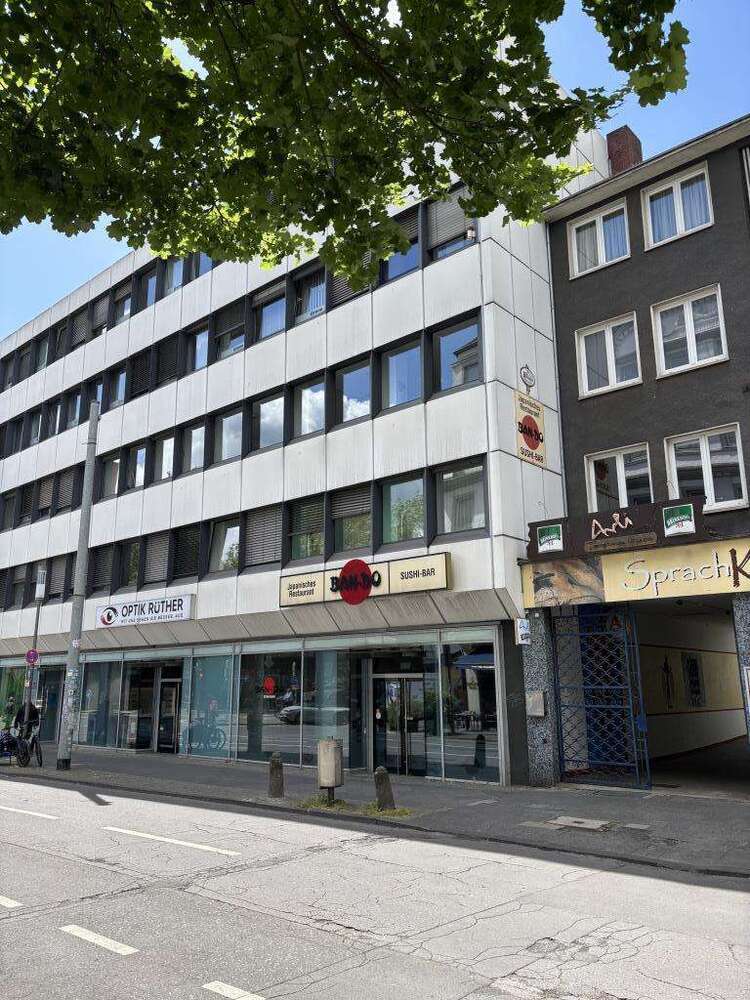 Einzelhandel in Bochum 3.000 € 97.47 m²