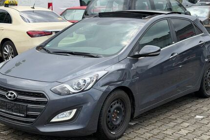 Hyundai i30 90.000 km 6.990 &euro; Ludwigshafen 67059