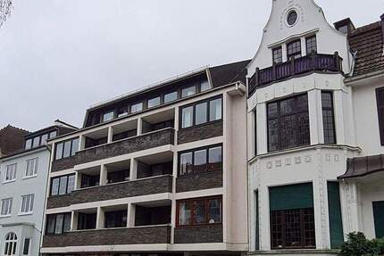 attraktive 2-Zim.-Whg. mit Balkon, Schwachhausen Nähe Wachmannstraße Joseph Stift 2 zimmer