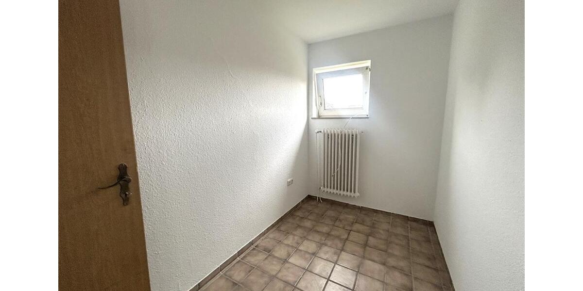 Etagenwohnung Apen - 3 Zimmer, 106 m&sup2;, 625&euro; | Angebot:26681566
