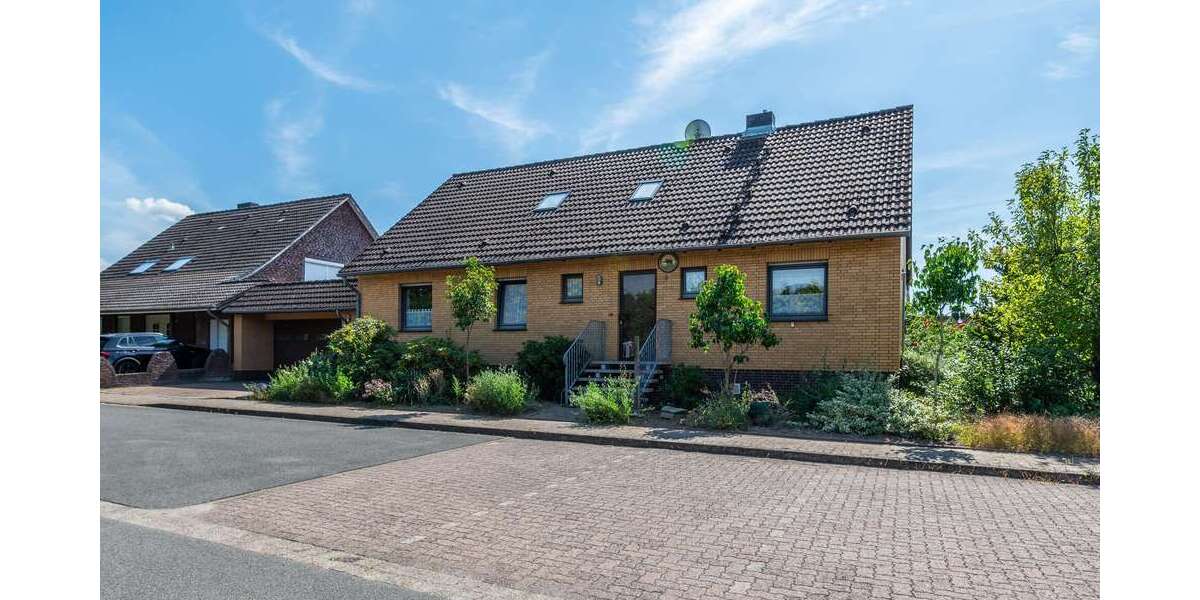 Haus zum Kaufen in Rühen 390.000 € 230 m² 6 zimmer