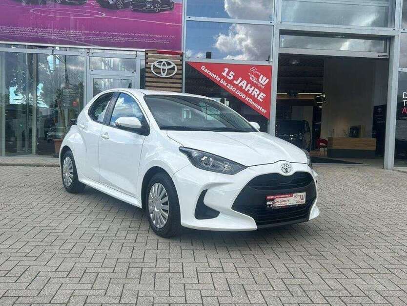 Yaris