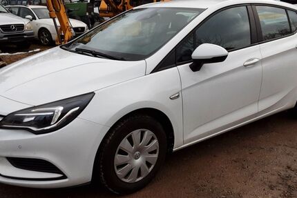 Opel Astra 164.000 km 4.950 &euro; Eisfeld 98673