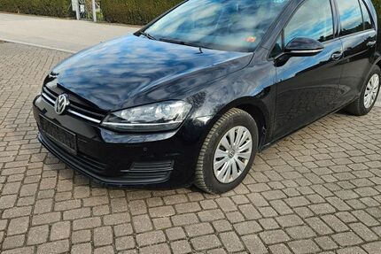 VW Golf 266.000 km 8.500 &euro; Rosenheim 83026