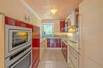Hochwertige Penthouse-Wohnung mit großem Balkon und Kfz-Stellplätzen 3 zimmer