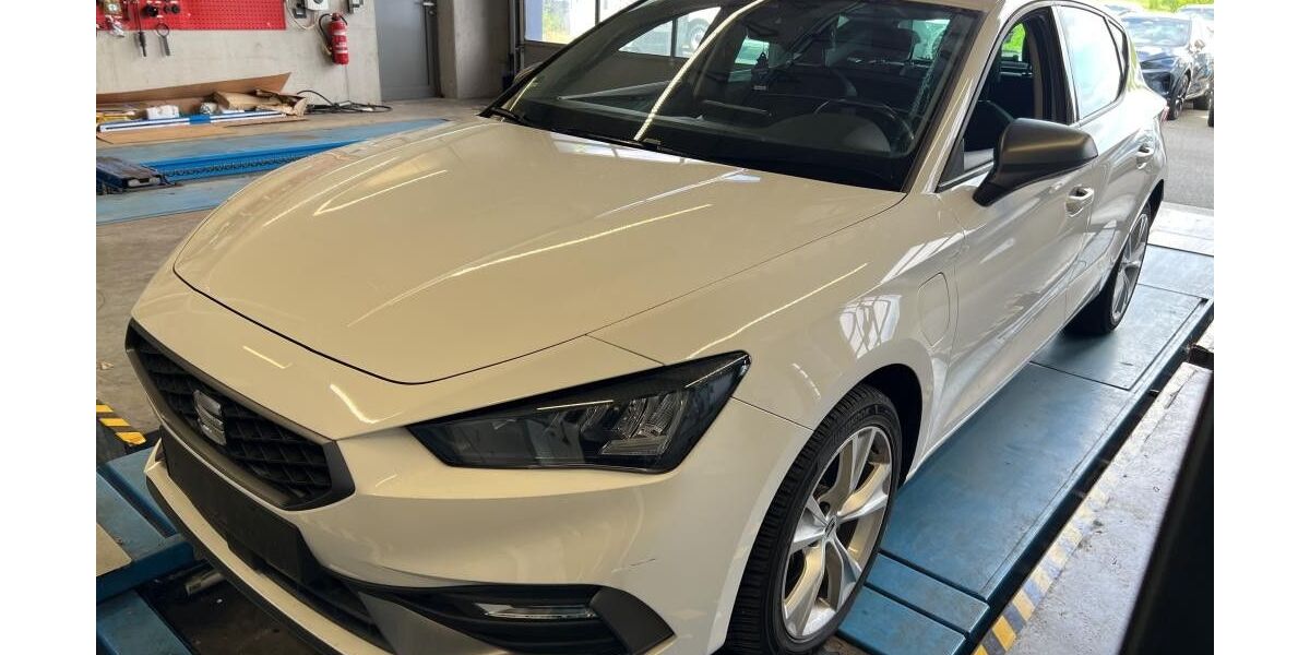 Seat Leon 48.000 km 19.999 &euro; Bad Langensalza 99947