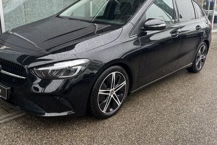 Mercedes-Benz B 200 25.705 km 28.800 &euro; Günzburg 89312