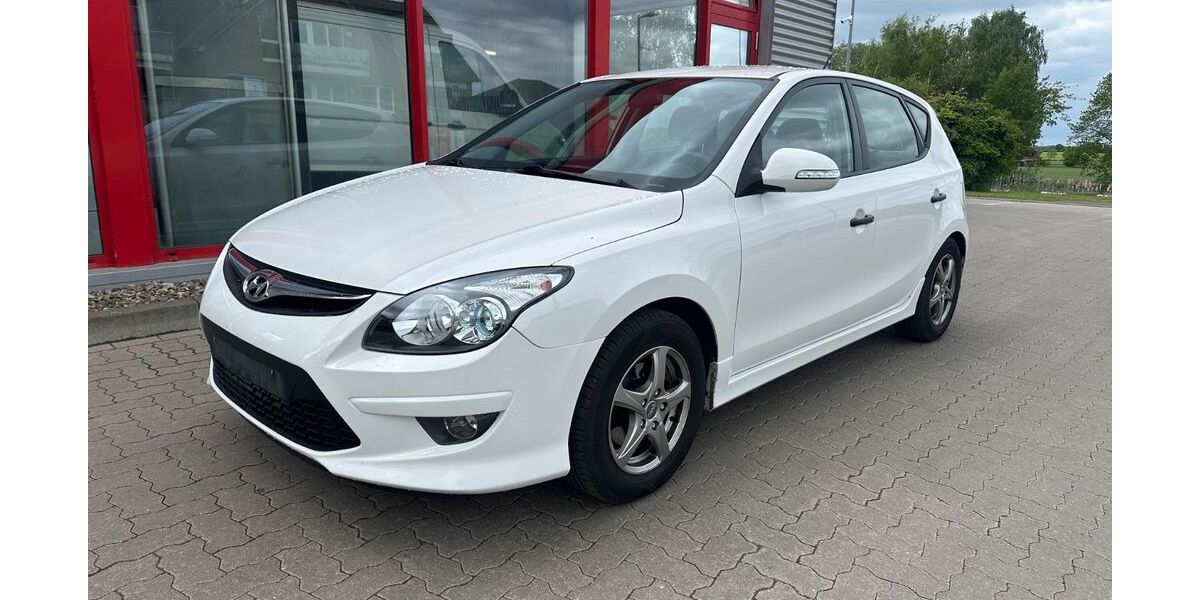Hyundai i30 155.123 km 2.999 &euro; Visselhövede 27374
