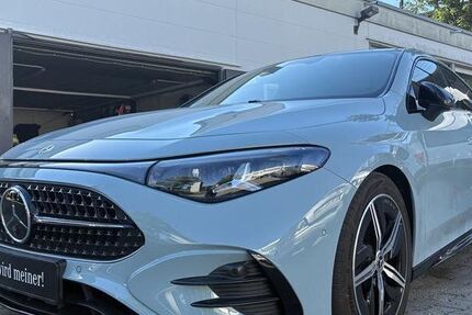 Mercedes-Benz CLA 180 4.000 km 41.900 &euro; München 81379
