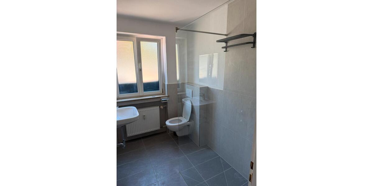 Erdgeschoßwohnung Murnau am Staffelsee - 3 Zimmer, 75 m&sup2;, 1.350&euro; | Angebot:26284492