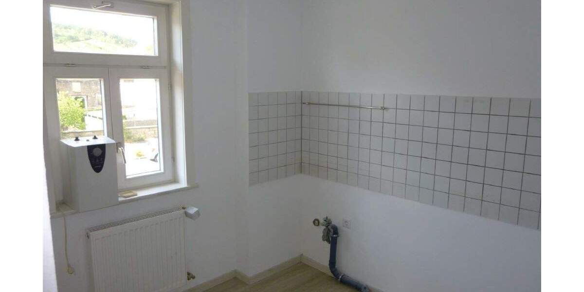Zimmer Weikersheim - 3 Zimmer, 110 m&sup2;, 660&euro; | Angebot:25728530