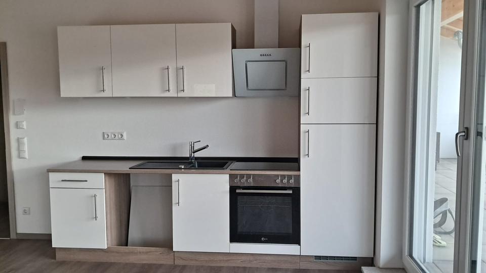 Dachgeschoßwohnung Schwarzach - 5 Zimmer, 134 m&sup2;, 1.200&euro; | Angebot:24338293