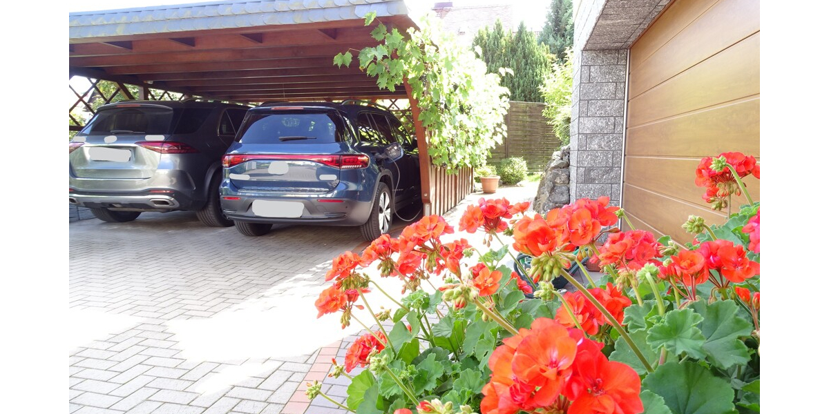 Wohnglück für Familien- Neuwertiges Einfamilienhaus mit Einliegerwohnung 7 zimmer