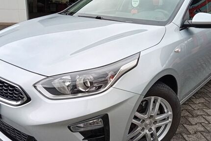 Kia ceed / Ceed 98.520 km 14.699 &euro; Moschheim 56424