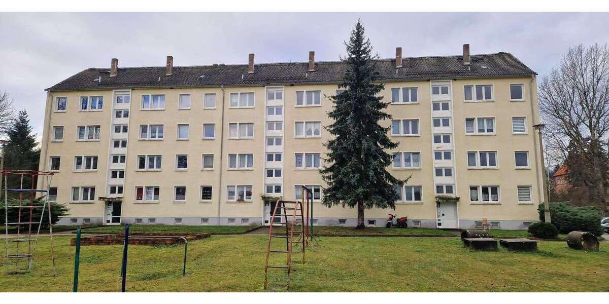 Etagenwohnung Mansfeld - 3 Zimmer, 58 m&sup2;, 335&euro; | Angebot:25520575