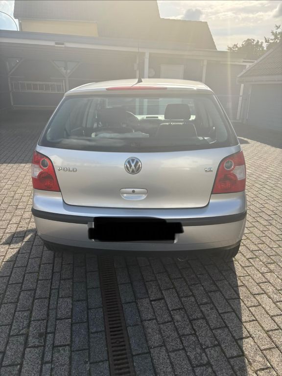VW Polo 132.487 km 1.899 € Grebenhain 36355