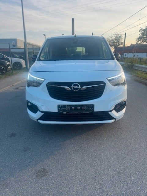 Opel Combo Life 161.000 km 13.950 € Mannheim 68309