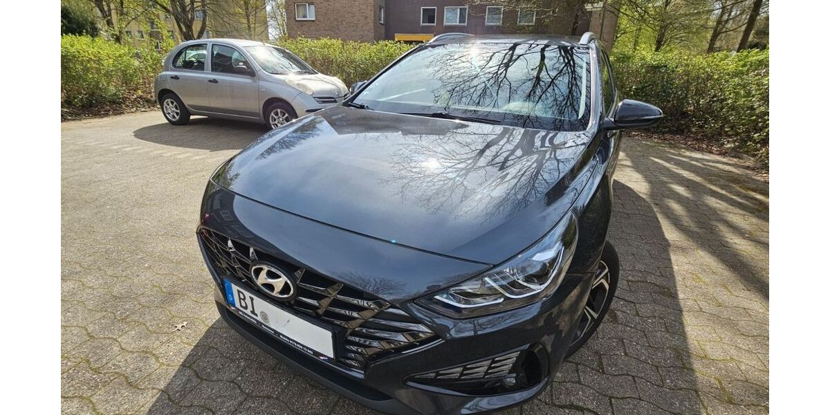 Hyundai i30 166.000 km 11.600 &euro; Bielefeld 33739