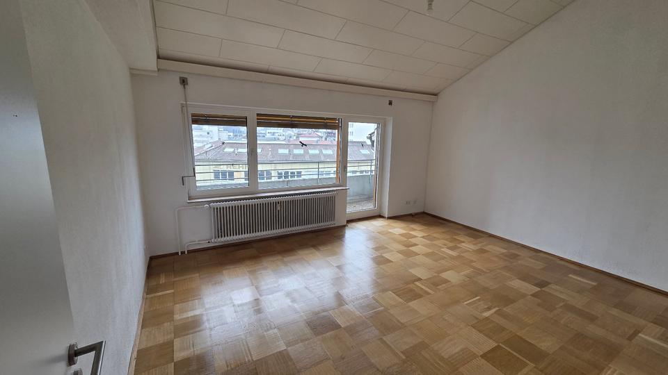 Dachgeschoßwohnung Pforzheim Weststadt - 2 Zimmer, 48 m&sup2;, 700&euro; | Angebot:26703757