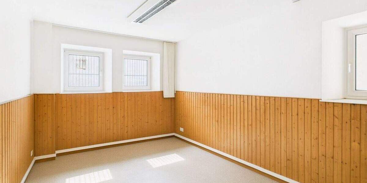 Gewerbeobjekt Augsburg Innenstadt - 6 Zimmer, 152 m&sup2;, 329.000&euro; | Angebot:25736014