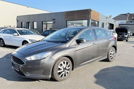 Ford Focus 122.348 km 4.490 &euro; Übach Palenberg 52531