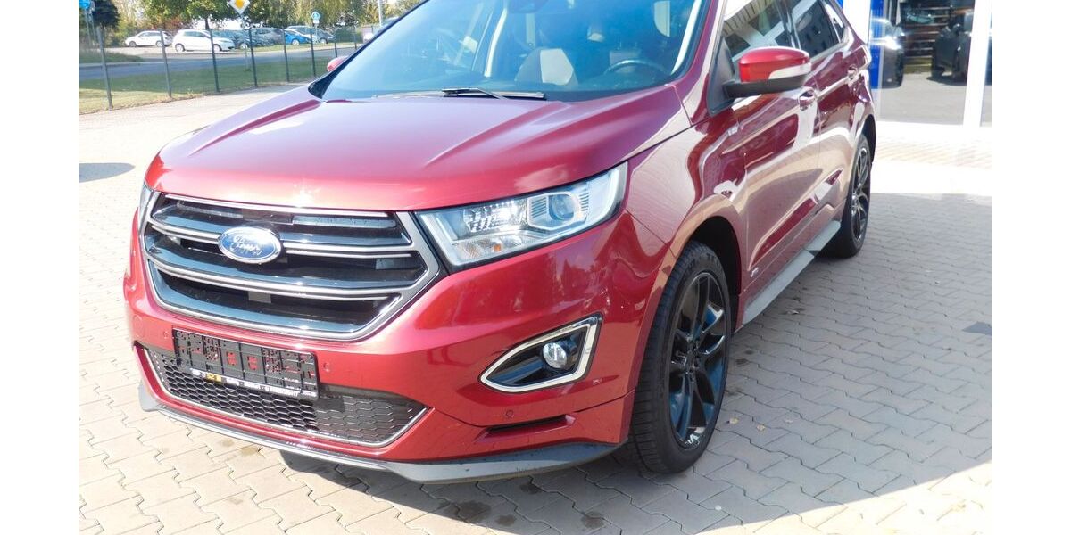 Ford Edge 148.400 km 19.965 &euro; Staßfurt 39418
