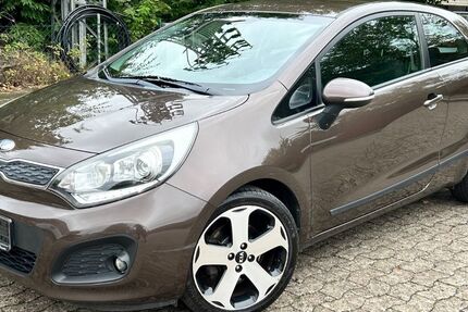 Kia Rio 200.000 km 3.999 &euro; neu wulmstorf 21629
