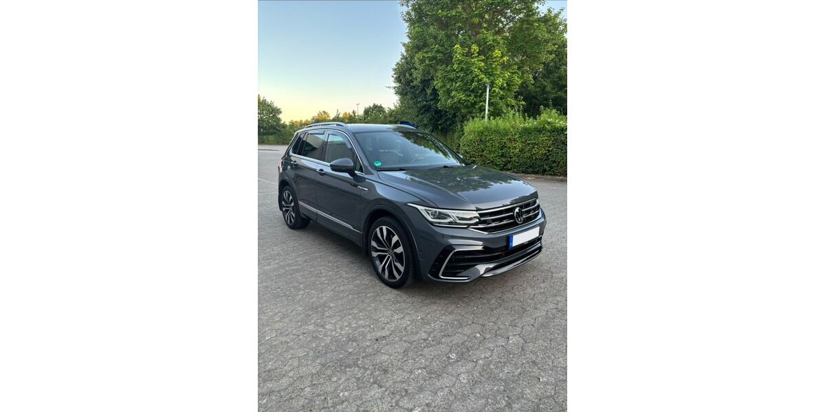 VW Tiguan 98.500 km 28.500 &euro; Braunschweig 38120
