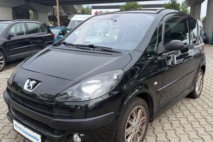 Peugeot 1007 117.568 km 1.599 &euro; München 81825