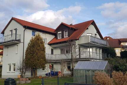 Ruhige 3,5-Zimmer-DG-Wohnung mit Balkon 3 zimmer