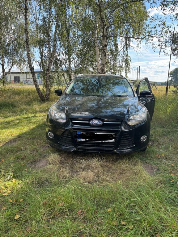 Ford Focus 225.877 km 3.250 € Berlin 10315