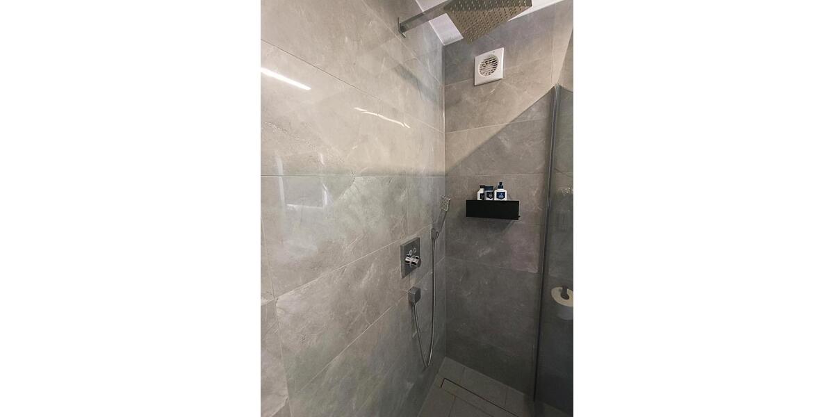 Etagenwohnung Gärtringen - 2 Zimmer, 65 m&sup2;, 1.300&euro; | Angebot:24840639