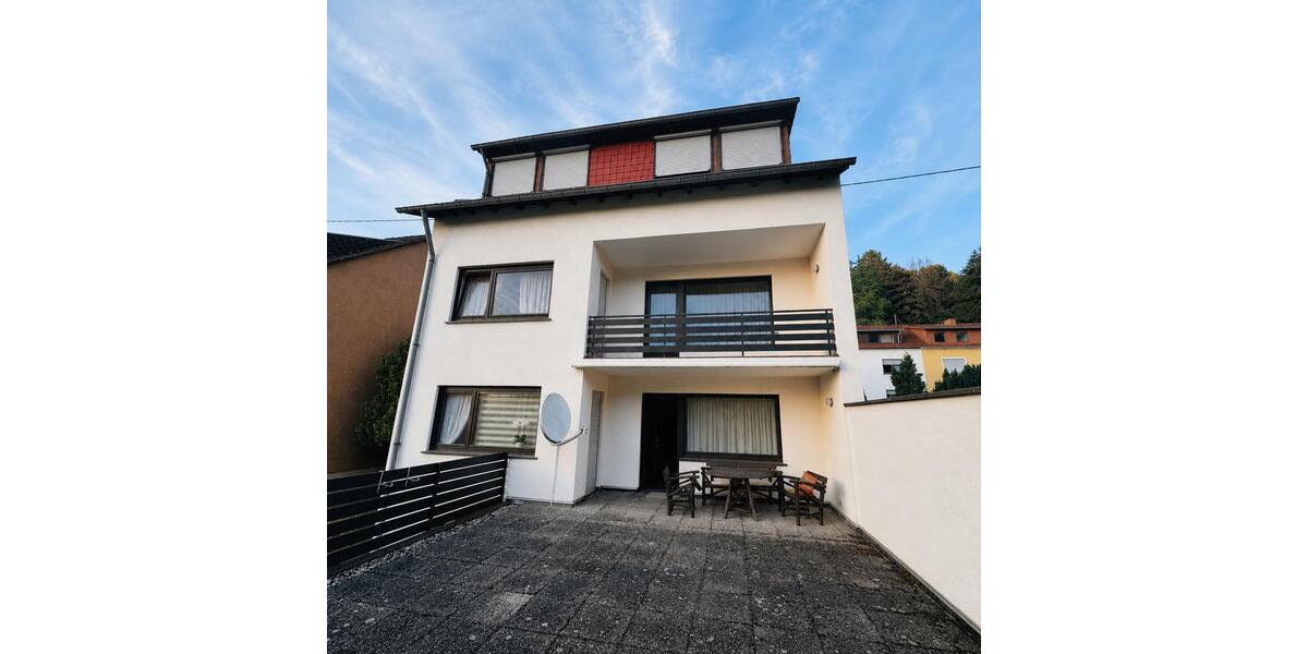 Mehrfamilienhaus, Wohnhaus Merzig - 9 Zimmer, 276 m&sup2;, 450.000&euro; | Angebot:27102525
