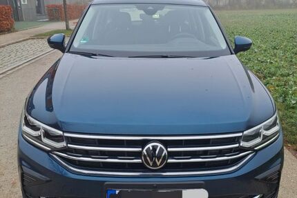 VW Tiguan 68.100 km 26.900 &euro; Hoehenkirchen-Siegertsbrunn 85635