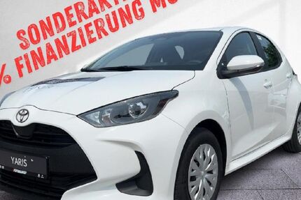 Toyota Yaris 3.800 km 24.490 &euro; Ansbach 91522