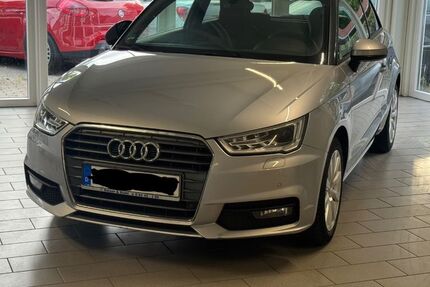 Audi A1 228.000 km 7.900 € Brey 56321