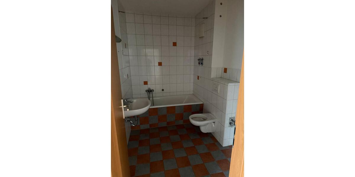 Etagenwohnung Großröhrsdorf - 2 Zimmer, 60 m&sup2;, 540&euro; | Angebot:26187113