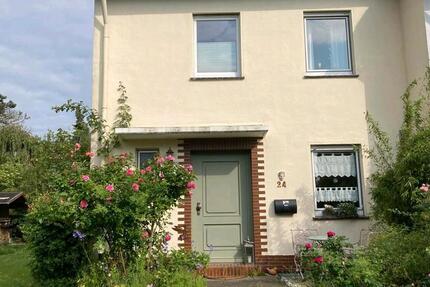 Haus Vellmar - 4 Zimmer, 100 m&sup2;, 225.000&euro; | Angebot:26857791