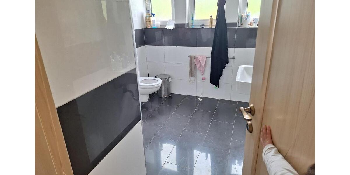 Etagenwohnung Aalen - 3 Zimmer, 94 m&sup2;, 1.000&euro; | Angebot:26532914