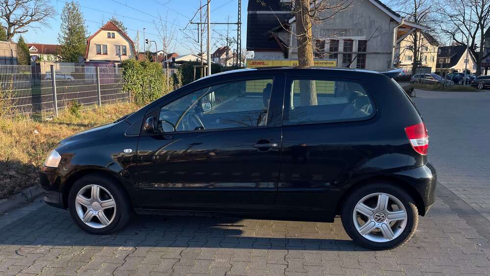 VW Fox 91.000 km 2.800 &euro; Bremen 28755