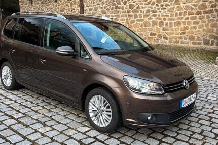 VW Touran 214.000 km 7.999 &euro; Pemfling 93482