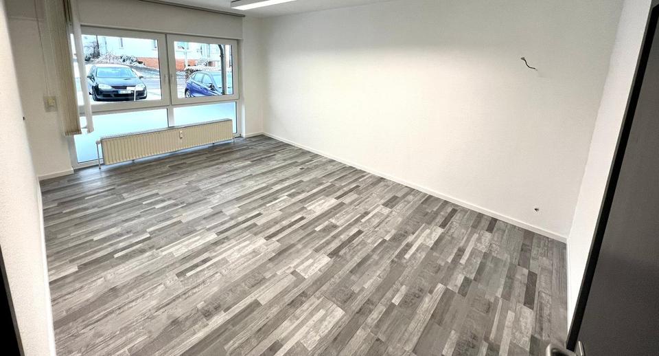 Helle 6,5-Zimmer-Wohnung mit 120 m² 6 zimmer