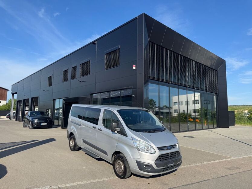 Ford Tourneo Custom 249.900 km 8.900 € Bad Waldsee 88339